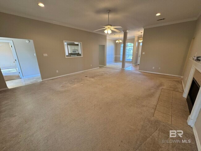 Building Photo - 8356 Carousel Ct