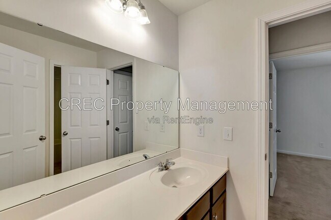 Building Photo - 1689 Eider Down Dr