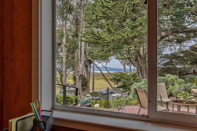 Building Photo - 2 Bedroom Carmel Home with Views of Point Lobos