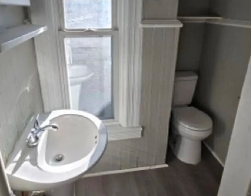 Building Photo - 975 Grant Ave