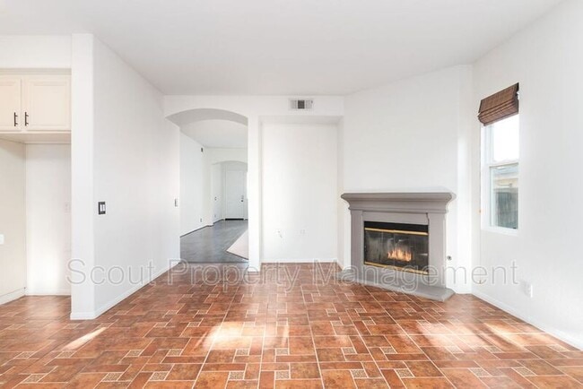 Building Photo - 41423 Temeku Dr