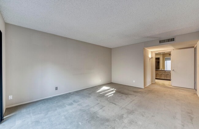 Building Photo - 7145 E McDonald Dr