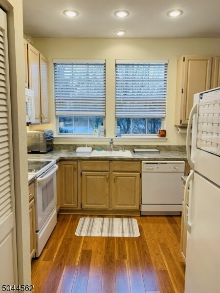 Building Photo - 33 High Pond Ln