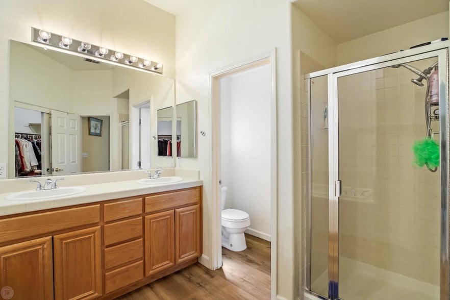 Building Photo - 4287 Windsong Dr