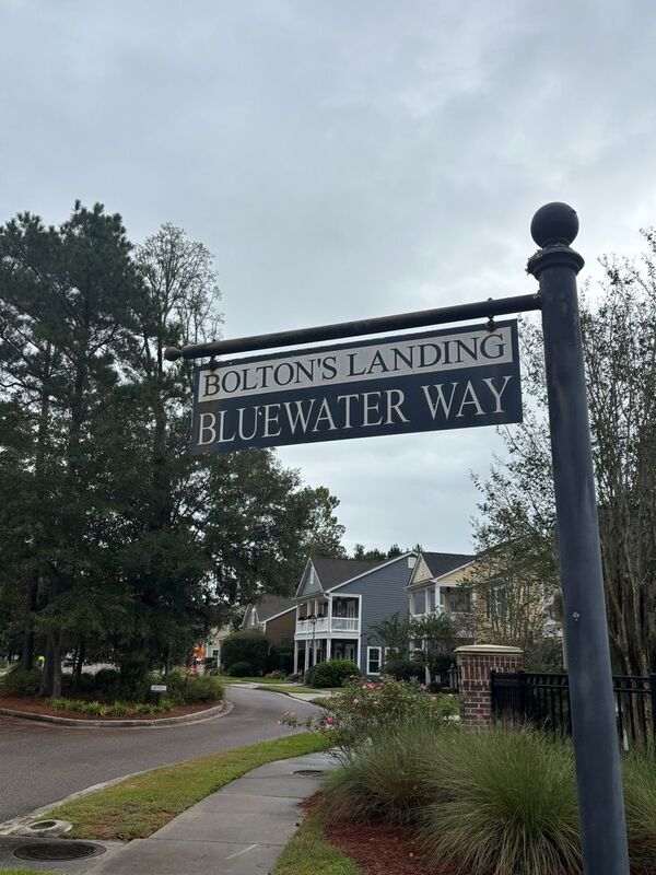 Building Photo - 1559 Bluewater Way