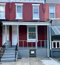Building Photo - 3241 N Sydenham St