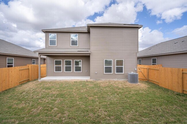 Building Photo - 225 Star Spangled Dr