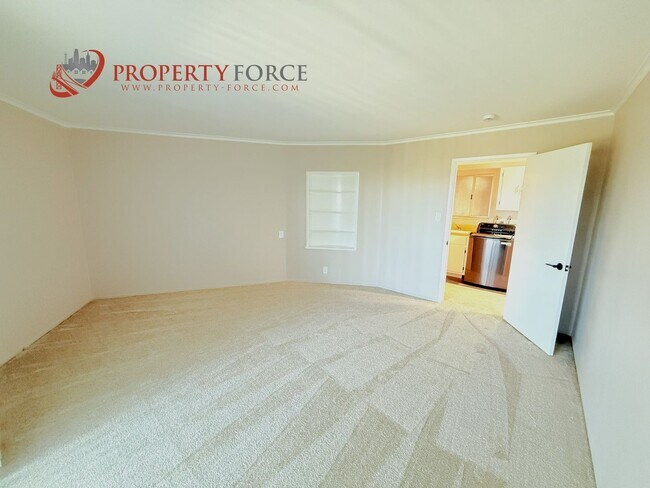Building Photo - 3145 Alanhill Ln