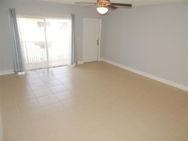 Building Photo - 1152 99th St