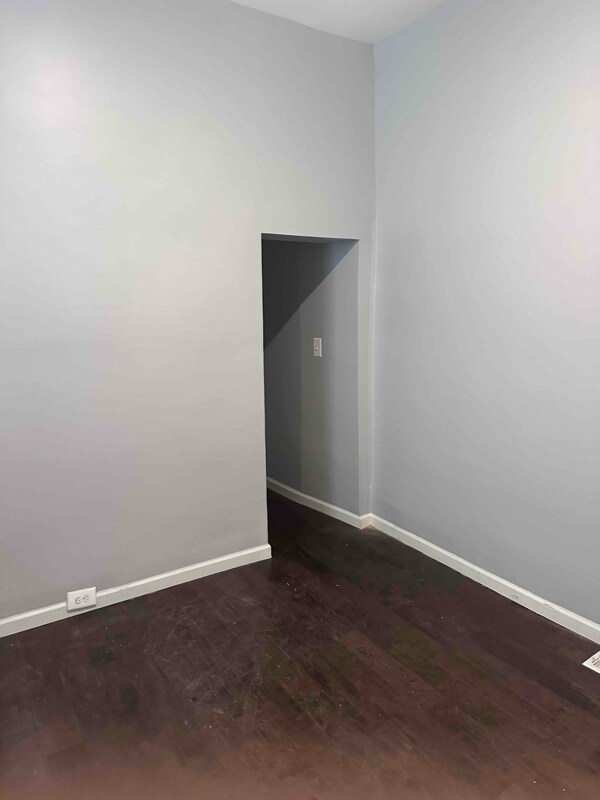 Building Photo - 2404 N Calvert St