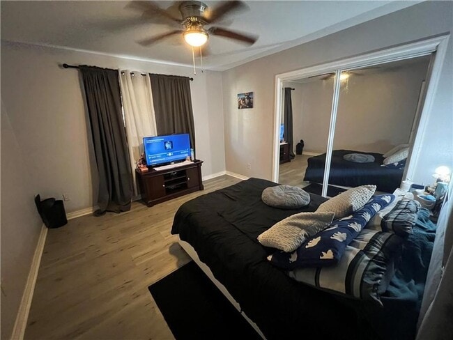 Building Photo - 6613 Carmen St