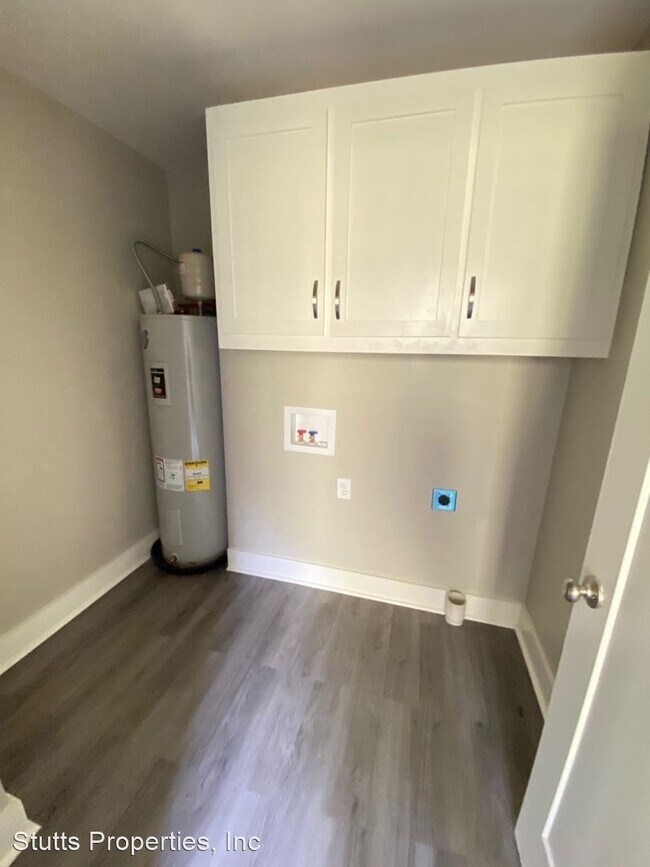 Building Photo - 3 br, 3.5 bath House - 213 Virginia Avenue