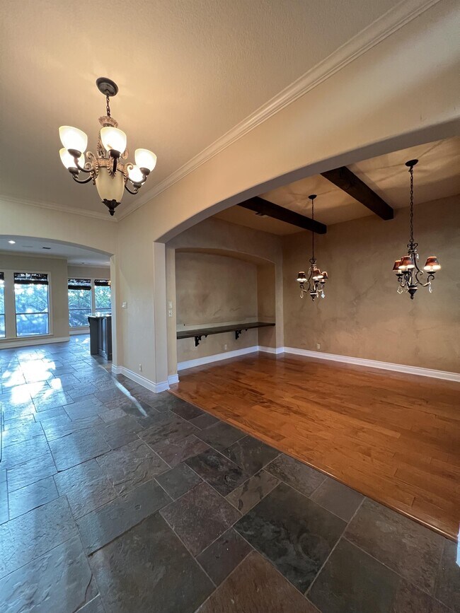 Building Photo - 2922 Ivory Creek