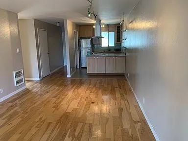 Building Photo - Spacious 2-Bedroom Balcony with Stunning Beach Views