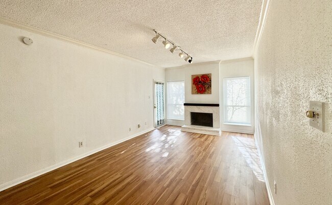 Building Photo - 7900 N Stadium Dr