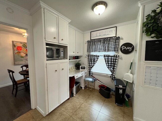 Building Photo - 4020 38th St