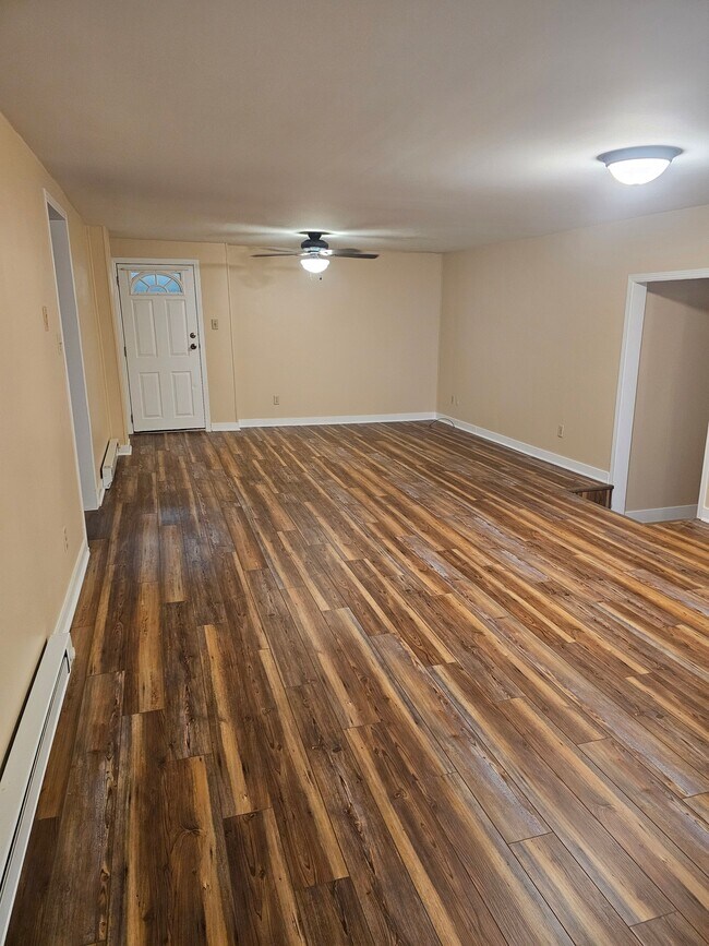 Building Photo - 2754 Everett Rd