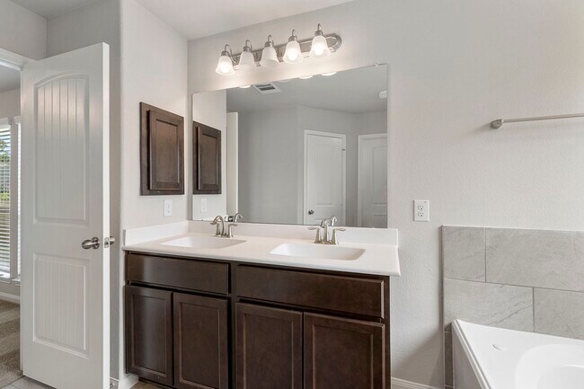 Building Photo - 3667 Windswept Dr