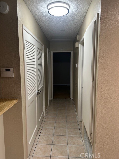 Building Photo - 4524 Donner Ct