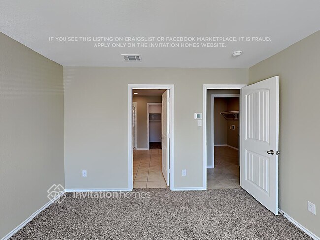 Building Photo - 539 Clearlake Dr