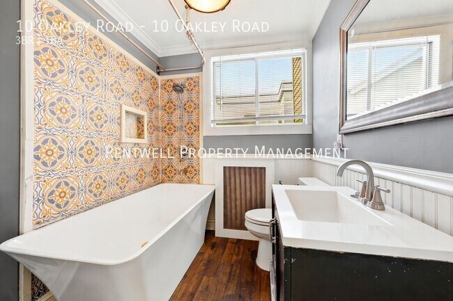 Building Photo - 10 Oakley Rd