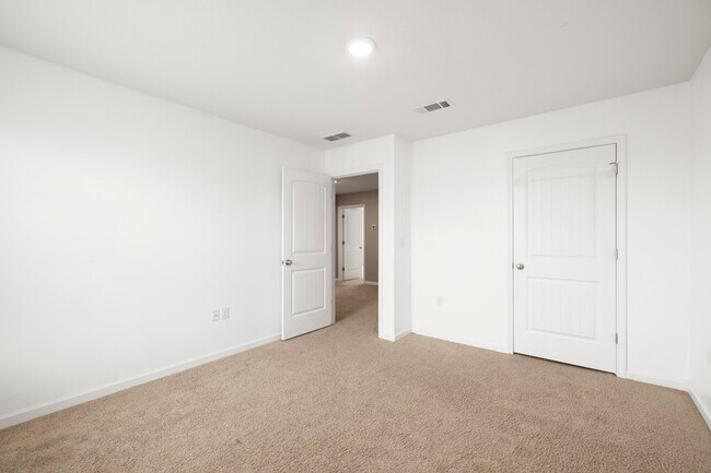 Building Photo - 814 Moorhen Wy