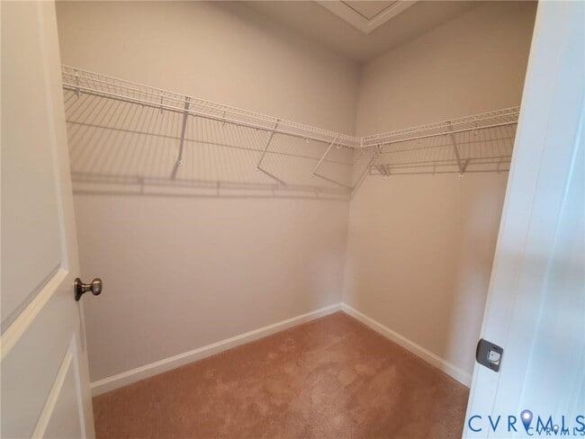 Building Photo - 547 McCormick Farm Pl