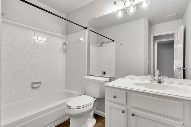 Building Photo - 15 White Bark Pl