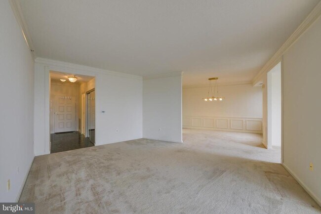 Building Photo - 3100 N Leisure World Blvd