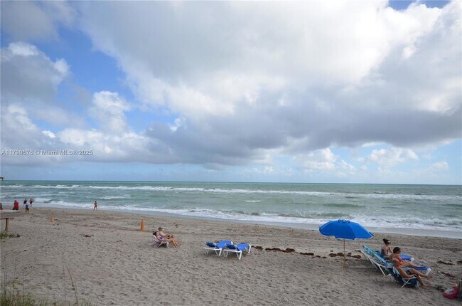 Building Photo - 3801 S Ocean Dr