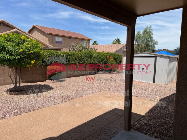 Building Photo - 13718 W Berridge Ln