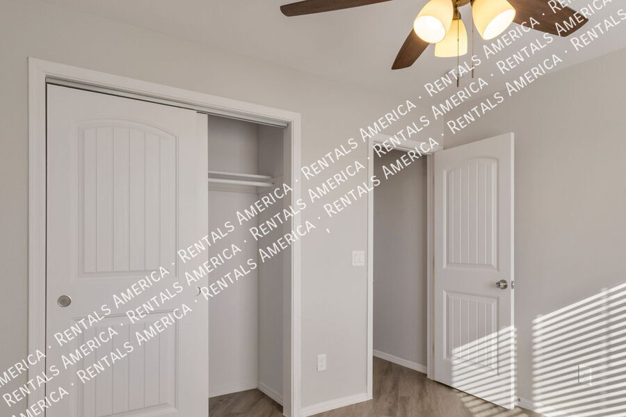 Building Photo - 24604 E Bartlett Rd