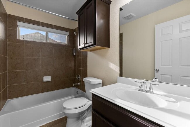 Building Photo - 4855 Palomar Ln