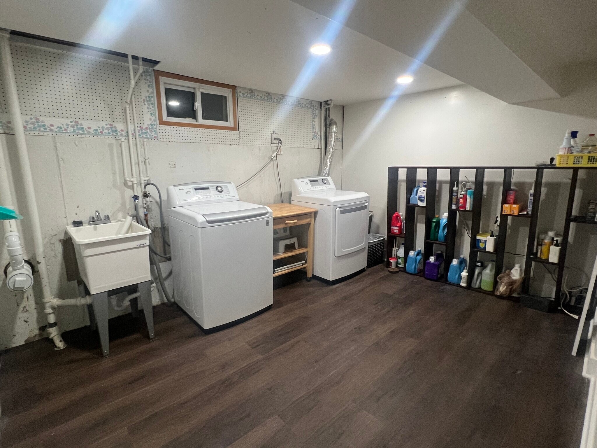 Building Photo - 4852 N Greenwood Ave