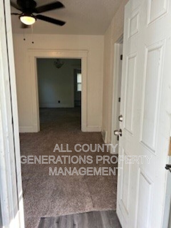 Building Photo - 9705 Orleans Ave