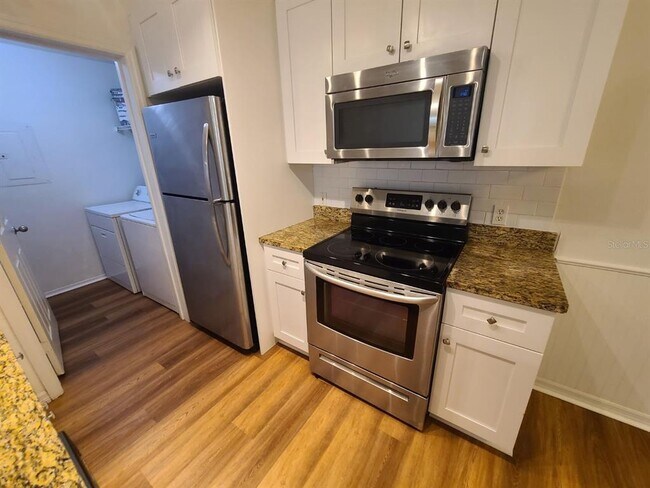 Building Photo - 36232 Misty Oak Dr