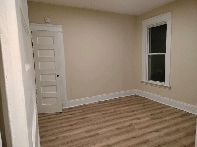 Building Photo - 680 Dixwell Ave