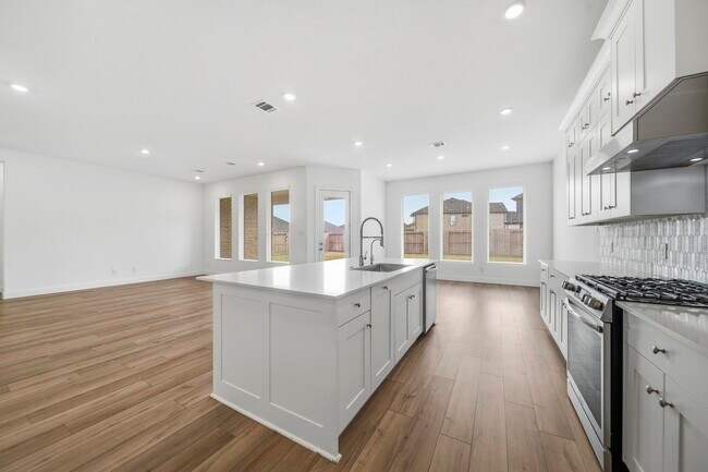 Building Photo - 4619 Sleepy Retreat Trl