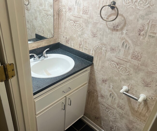 Building Photo - 2820 S O St