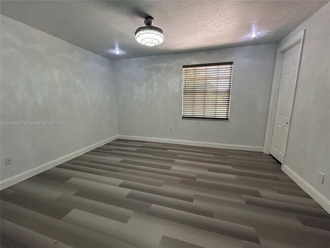 Building Photo - 17409 SW 54th St