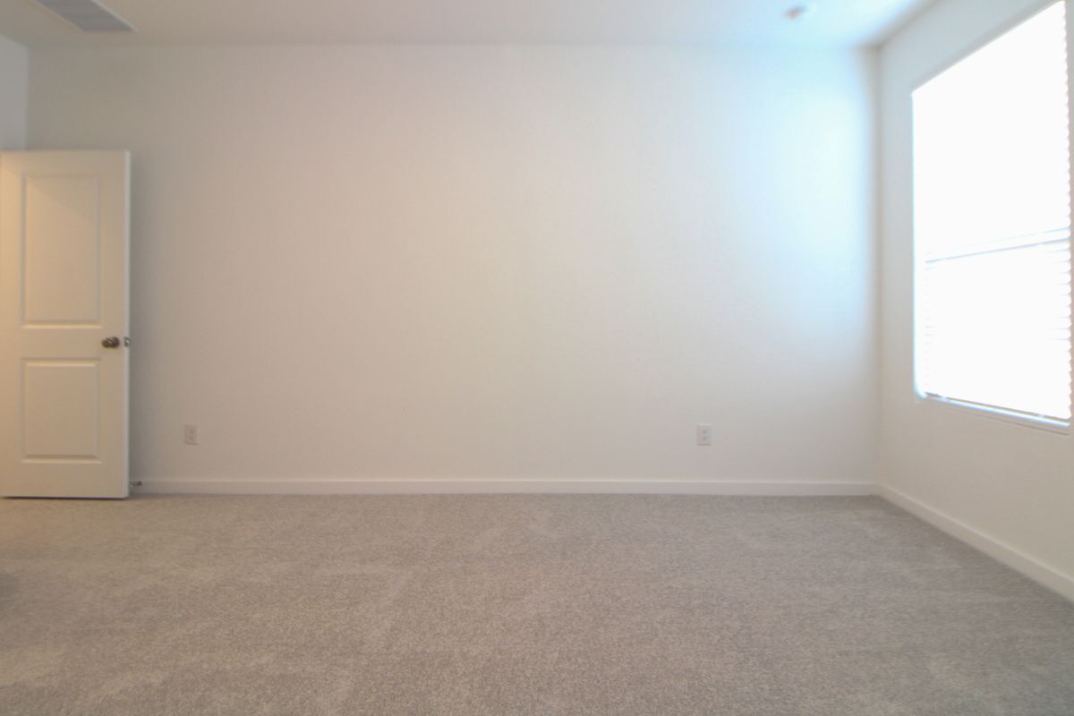 Building Photo - 5128 McKittrick