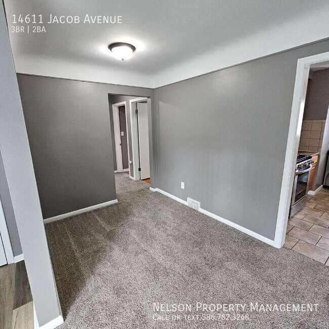 Building Photo - 14611 Jacob Ave