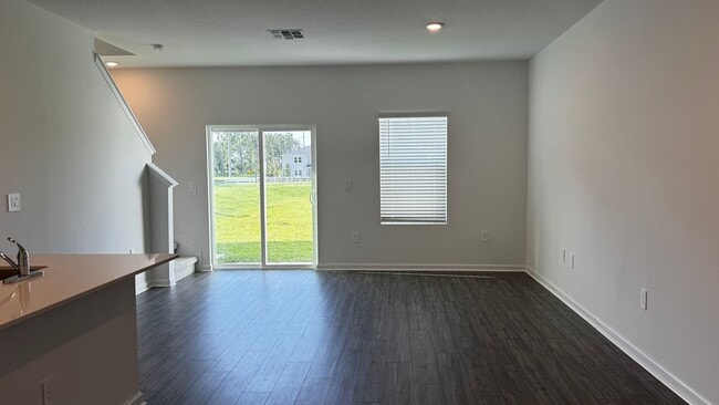 Building Photo - Modern Luxury Living in Marion Ranch – Brand-New Townhome | Internet, Trash & Lawn Care Included!