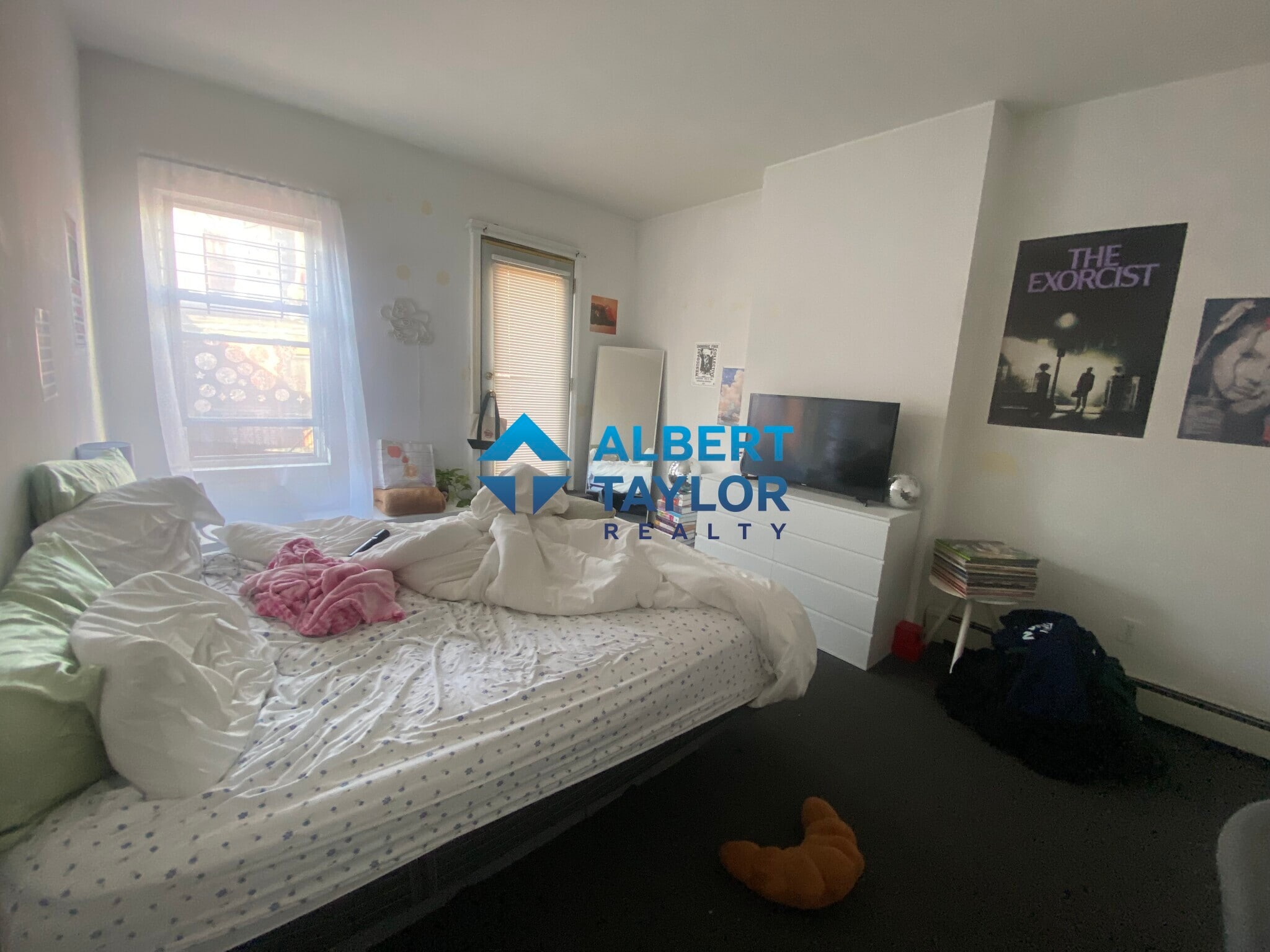 Building Photo - 14 Wigglesworth St