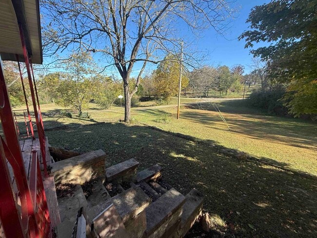 Building Photo - 122 Helm Rd