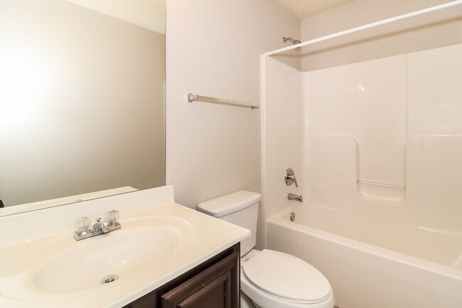 Building Photo - 4745 Carnegie Ct