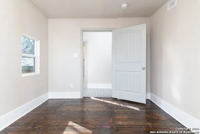 Building Photo - 134 Paul St