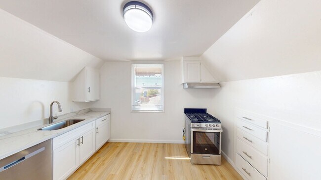 Building Photo - 3619-3619 San Leandro St