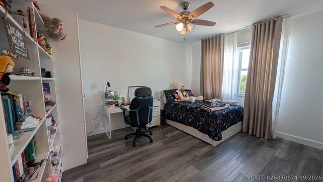 Building Photo - 5011 Beland Dr