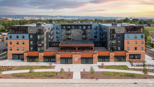Central Flats | Superior WI